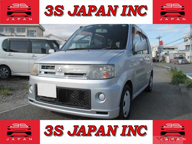 2009 Mitsubishi Toppo