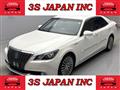 2014 Toyota Crown Majesta
