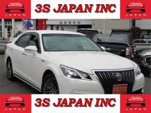 2014 Toyota Crown Majesta