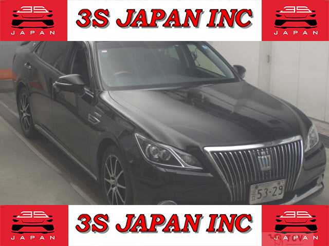 2014 Toyota Crown Majesta