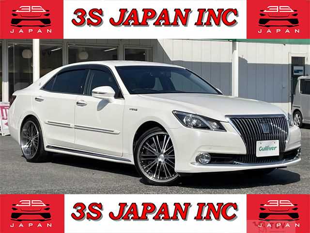2013 Toyota Crown Majesta