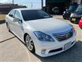 2010 Toyota Crown Hybrid