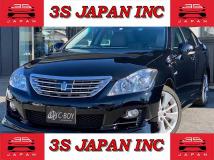 2009 Toyota Crown Hybrid