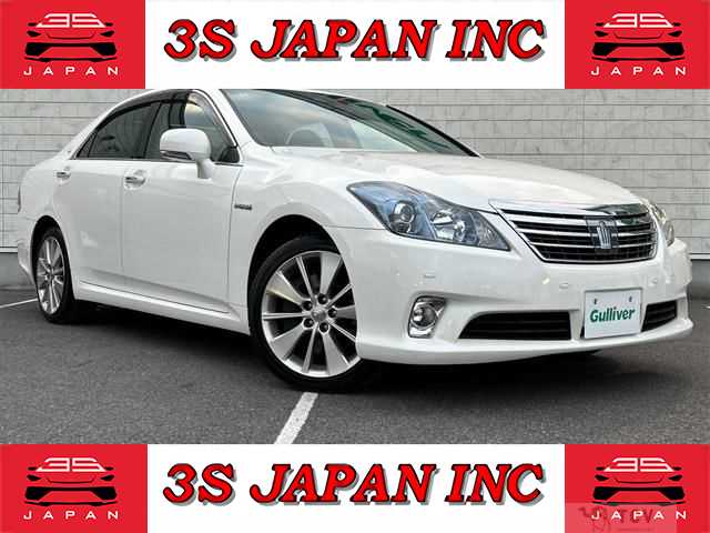 2010 Toyota Crown Hybrid