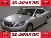 2011 Toyota Crown Hybrid