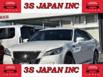 2013 Toyota Crown