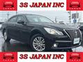 2013 Toyota Crown