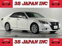 2013 Toyota Crown
