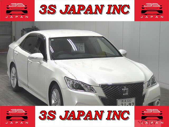 2013 Toyota Crown