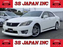 2012 Toyota Crown