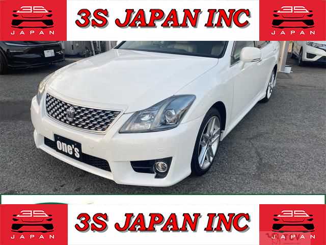 2011 Toyota Crown