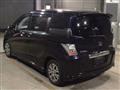 2012 Honda Freed Spike