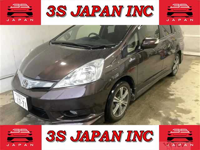 2013 Honda Fit shuttle