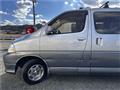 2000 Toyota Grand Hiace