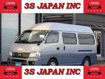 2005 Nissan Caravan