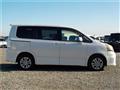 2012 Toyota Noah