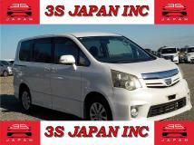 2012 Toyota Noah