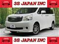 2012 Toyota Noah