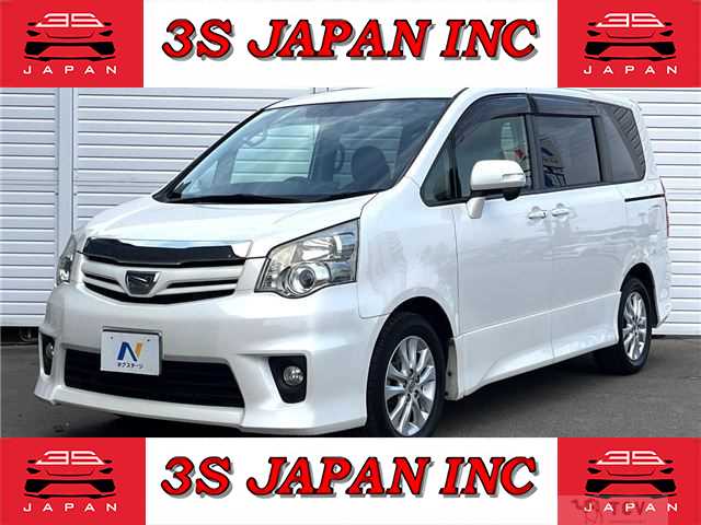 2013 Toyota Noah