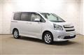 2008 Toyota Noah