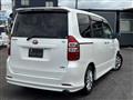 2012 Toyota Noah