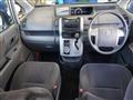 2007 Toyota Noah