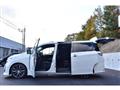2013 Nissan Elgrand