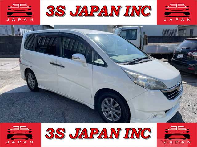 2006 Honda Step WGN