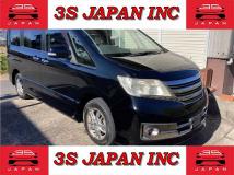 2011 Nissan Serena