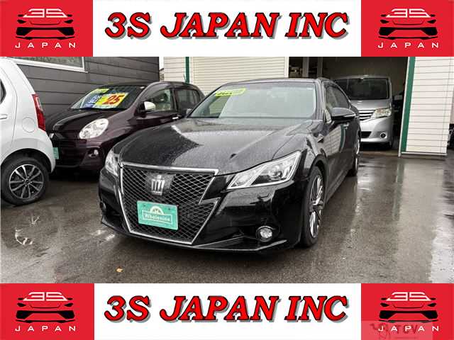 2013 Toyota Crown