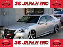 2013 Toyota Crown