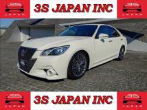 2013 Toyota Crown