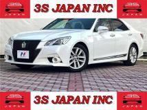 2013 Toyota Crown