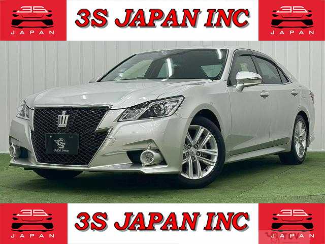 2013 Toyota Crown