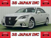 2013 Toyota Crown