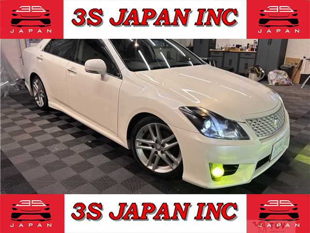 2011 Toyota Crown