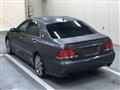 2005 Toyota Crown