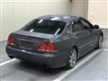 2005 Toyota Crown