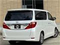 2014 Toyota Alphard