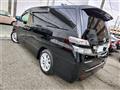 2010 Toyota Vellfire