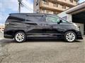 2010 Toyota Vellfire