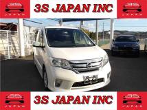 2013 Nissan Serena