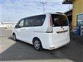 2013 Nissan Serena