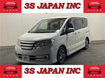 2011 Nissan Serena