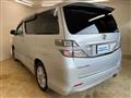 2010 Toyota Vellfire
