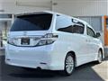 2013 Toyota Vellfire