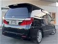 2013 Toyota Alphard