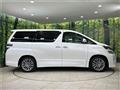 2014 Toyota Vellfire
