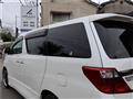 2013 Toyota Alphard