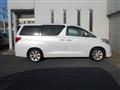 2014 Toyota Alphard